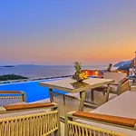 Goekseki 2 Bedroom Seaview With Private Pool Hot Tub Villa Kas