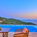 Goekseki 2 Bedroom Seaview With Private Pool Hot Tub Villa *