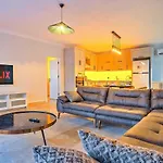 Villa Goekseki 2 Bedroom Seaview With Private Pool Hot Tub *