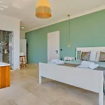 Villa Goekseki 2 Bedroom Seaview With Private Pool Hot Tub Kas
