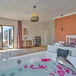 Goekseki 2 Bedroom Seaview With Private Pool Hot Tub * Kas