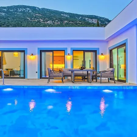Willa Goekseki 2 Bedroom Seaview With Private Pool Hot Tub *
