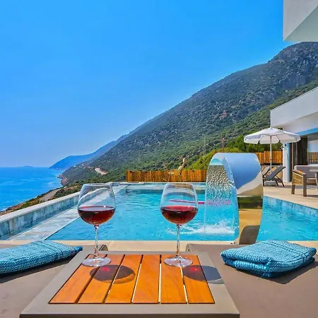Goekseki 2 Bedroom Seaview With Private Pool Hot Tub Willa *