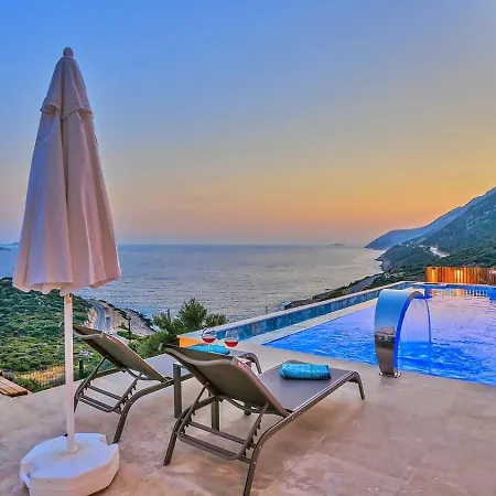 Goekseki 2 Bedroom Seaview With Private Pool Hot Tub Βίλα Κας